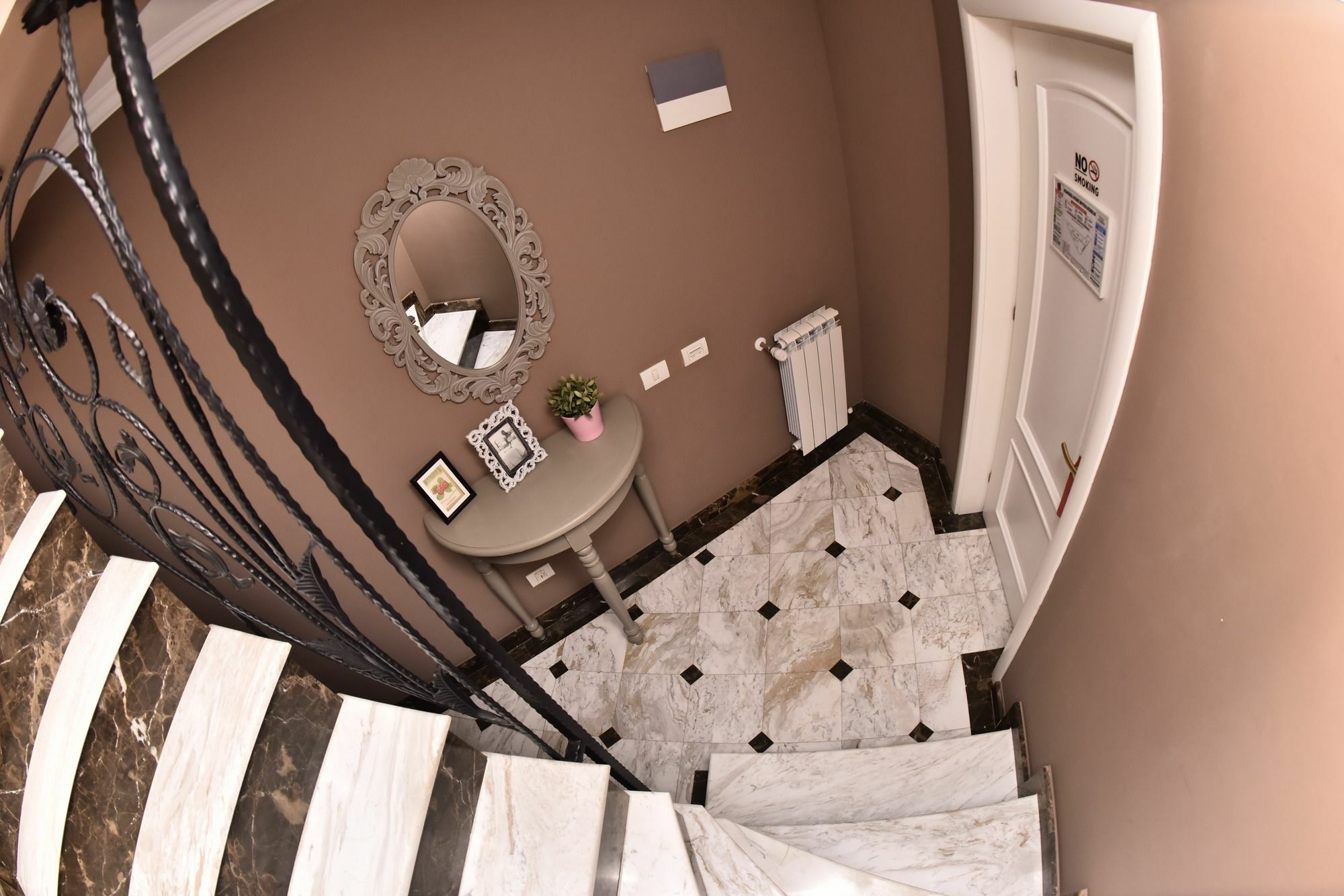 Villa Boutique Lafayette Boekarest Buitenkant foto